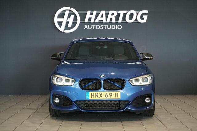 BMW 1-SERIE 118i High Executive M Sport + CAMERA | HARMAN/KARDON | SPORTSTOELEN | LED