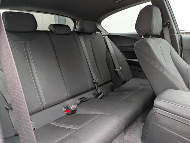 BMW 1-SERIE 120i | Sport | Sportstoelen | Automaat | 184 pk | Navi