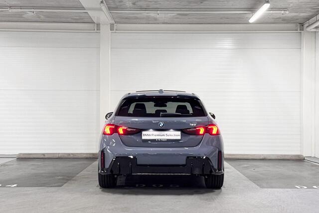 BMW 1-SERIE 120 M Sport Design Edition Panoramadak | Harman Kardon
