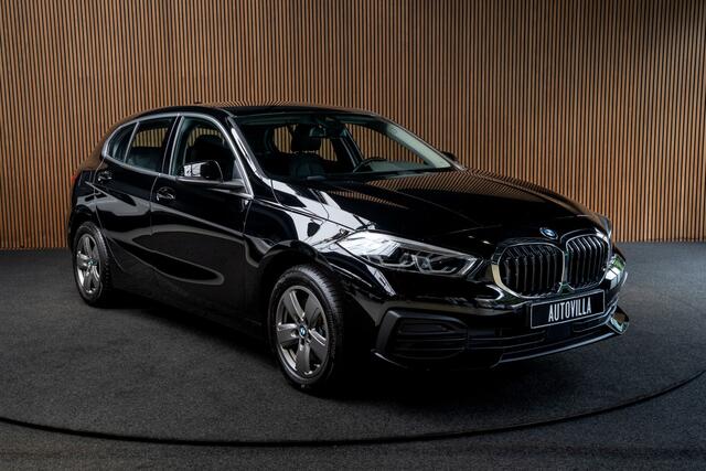 BMW 1-SERIE 116i Navi Climate PDC Stuurverwarming Stoelverwarming LM velgen BTW auto