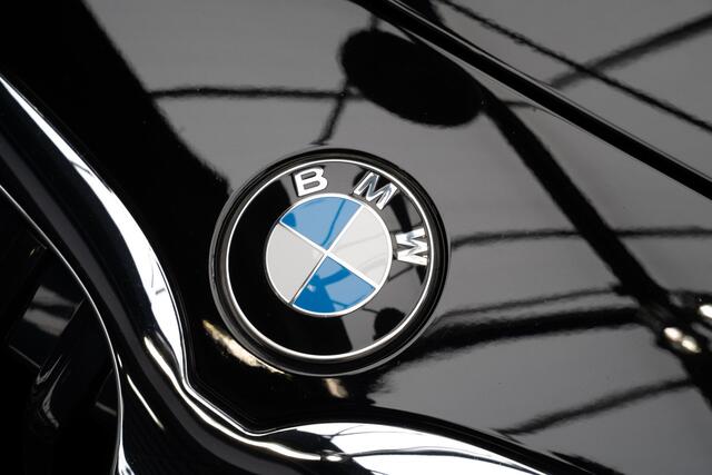 BMW 1-SERIE 116i Navi Climate PDC Stuurverwarming Stoelverwarming LM velgen BTW auto