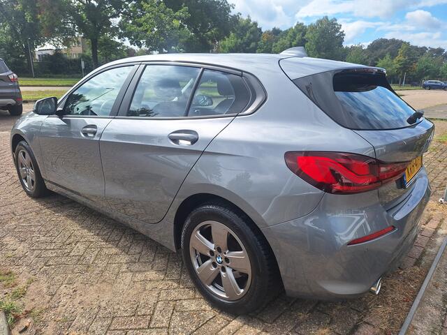 BMW 1-SERIE 118i