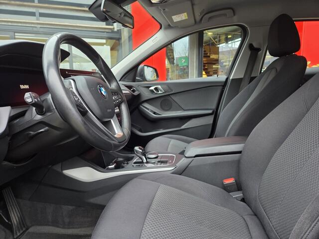 BMW 1-SERIE 118i Executive | Navi | Clima | Camera |