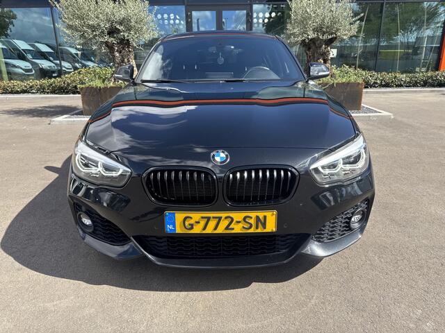 BMW 1-SERIE 118i Edition M Sport Shadow High Executive. Apple Carplay!