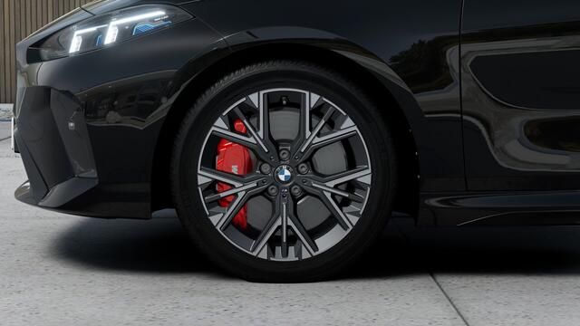 BMW 1-SERIE 120 M Sport Automaat / Sportstoelen / Adaptieve LED / Achteruitrijcamera / Stoelverwarming / Getint glas