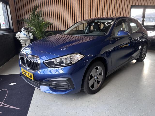 BMW 1-SERIE 118i Intro DEALER ONDERHOUDEN/CARPLAY