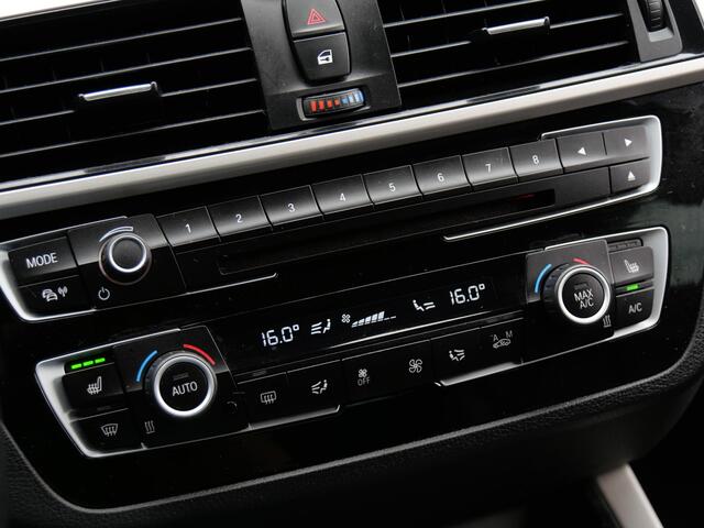 BMW 1-SERIE 118i HIGH EXECUTIVE/ LEER/ PDC V+A