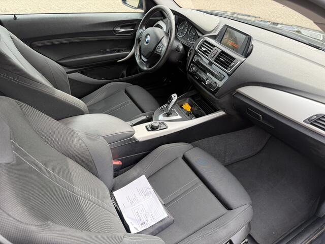 BMW 1-SERIE 118i Autom/Tiptr Sportline Navi/Clima/Cruise/PDC/LMV