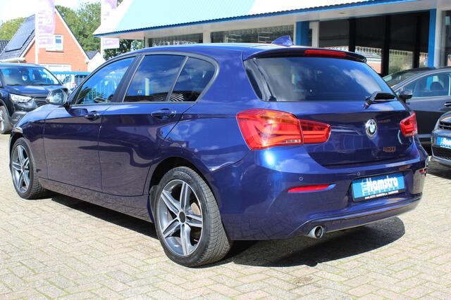 BMW 1-SERIE 118i "Edition Sport Line" 5 Deurs - 136 Pk
