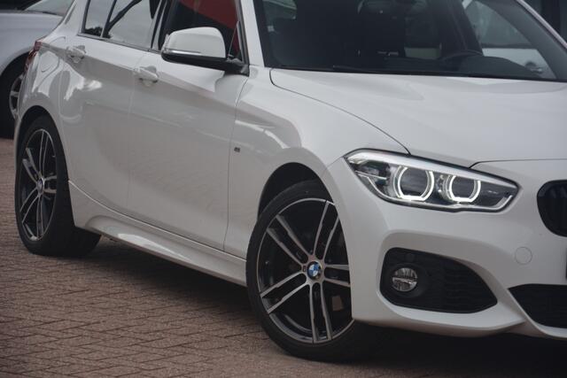 BMW 1-SERIE 118i Corporate Lease Executive | M-sport | LCI | Navigatie | Schuif-kanteldak | Stoelverwarming | Full LED | NL auto!! |