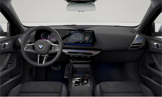 BMW 1-SERIE 120 M-Sport Pro - Pano - Trekhaak - Premium Pack