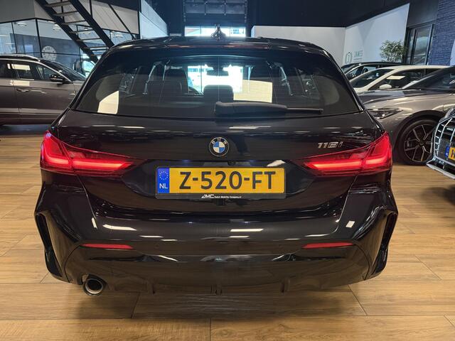 BMW 1-SERIE 118i M Sport |LED|PANO|HiFi|Elek. achterklep|Stuur & Stoelverwarming|M Schadow Line|