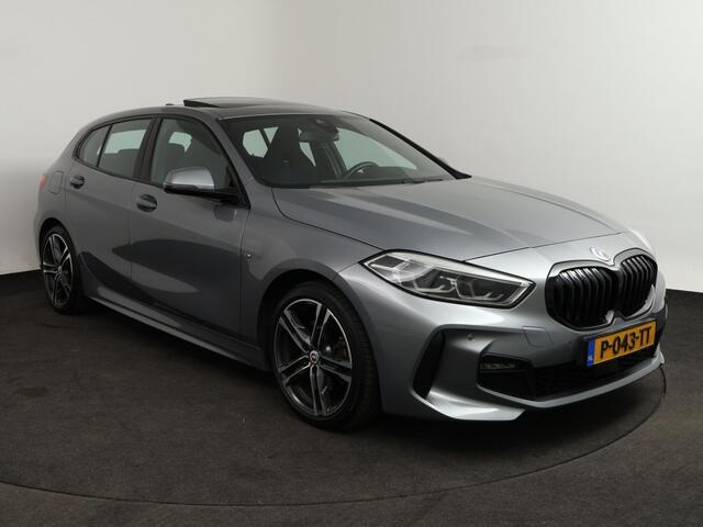 BMW 1-SERIE 118i Business Edition | M-Sport o Schuifdak o LED o CarPlay o Sportstoelen