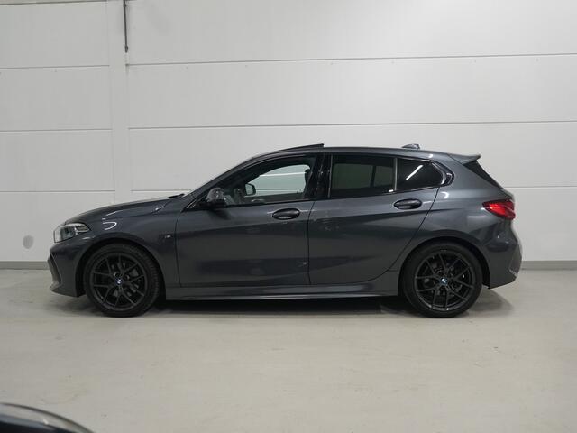 BMW 1-SERIE 118i M-Sport | Panoramadak | Head Up | Hifi