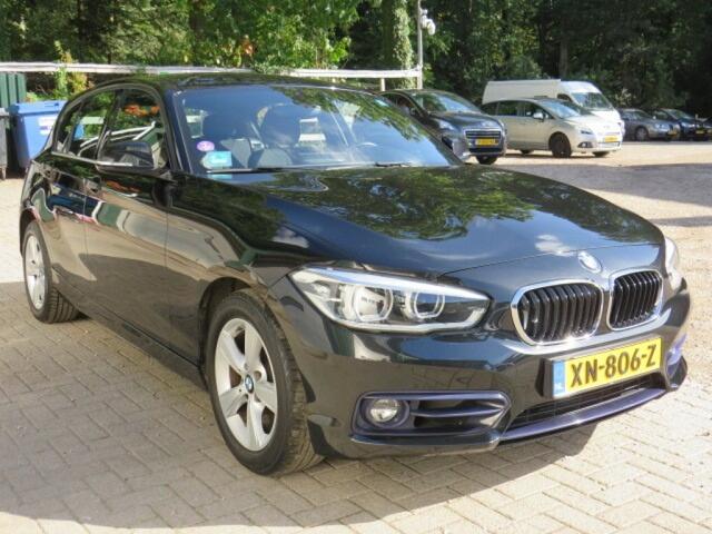 BMW 1-SERIE 118I C.L. EXECUTIVE