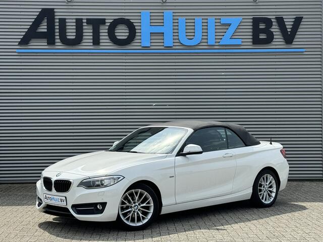 BMW 2-SERIE Cabrio 218i Executive Sport Line Leer Navigatie PDC Xenon Climate Control Stuurverwarming Stoelverwarming