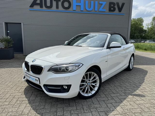 BMW 2-SERIE Cabrio 218i Executive Sport Line Leer Navigatie PDC Xenon Climate Control Stuurverwarming Stoelverwarming