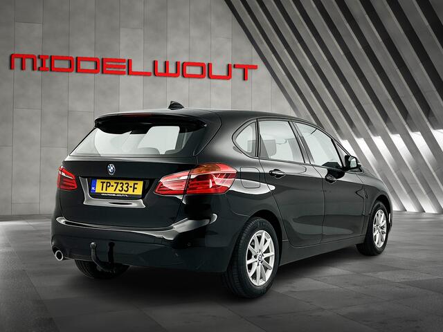 BMW 2-SERIE Active Tourer 216i Corp. Lease Exe/Sportst/Trekhaak/Clima/Navi