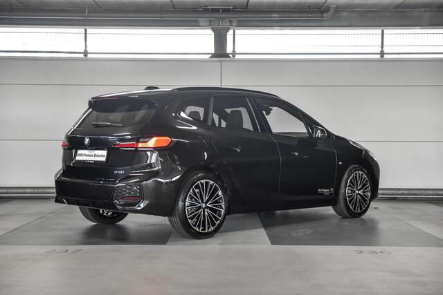 BMW 2-SERIE Active Tourer 218i | Trekhaak met elektrisch wegklapbare kogel | Actiefstoelen voor