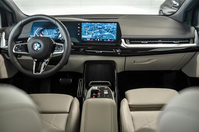 BMW 2-SERIE Active Tourer 218i | Trekhaak met elektrisch wegklapbare kogel | Actiefstoelen voor