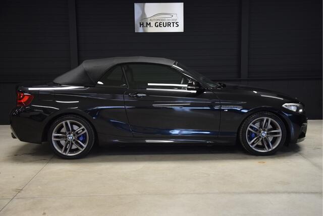 BMW 2-SERIE Cabrio 220i M Sport Automaat Leder Groot Navi Clima Xenon 18inch Zeer mooi!