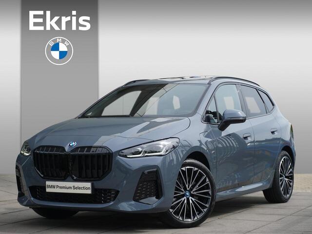 BMW 2-SERIE Active Tourer 230e xDrive Aut. Panoramadak / Harman Kardon / Innovation Pack / 19" LMV / Driving Assistant Professional