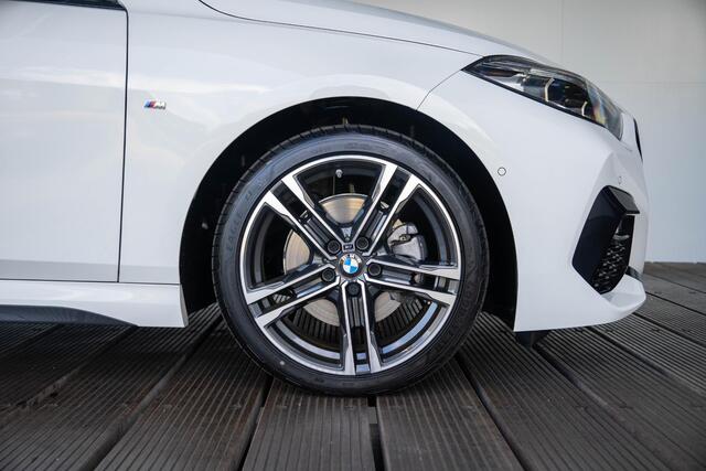 BMW 2-SERIE Gran Coupé 218i | Schuif- kanteldak | HIFI | Stuurwielverwarming