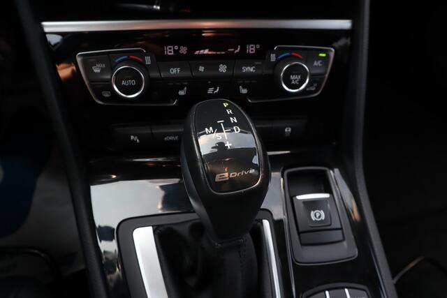 BMW 2-SERIE Active Tourer 225xe iPerformance Executive | Lichtmetalen velgen | Stoelverwarming | Automaat |