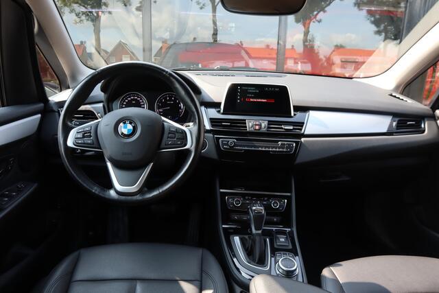 BMW 2-SERIE Active Tourer 225xe iPerformance Executive | Lichtmetalen velgen | Stoelverwarming | Automaat |