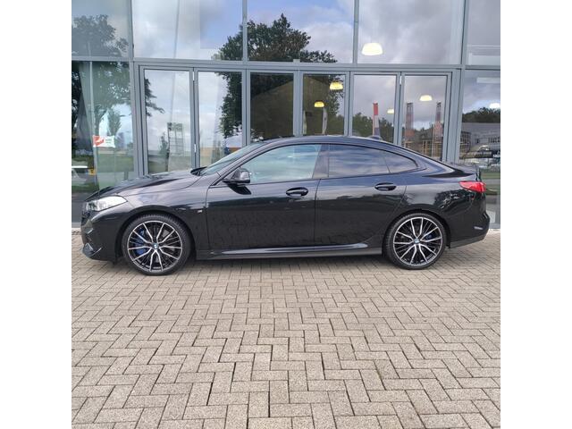 BMW 2-SERIE 218I HIGH EXECUTIVE Autom. 2020 M-edition Black