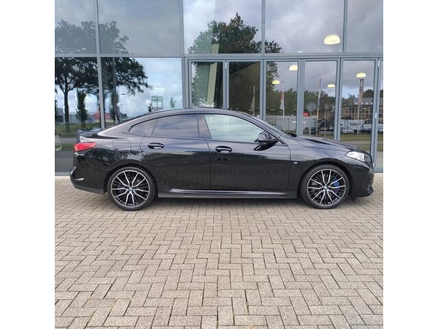 BMW 2-SERIE 218I HIGH EXECUTIVE Autom. 2020 M-edition Black