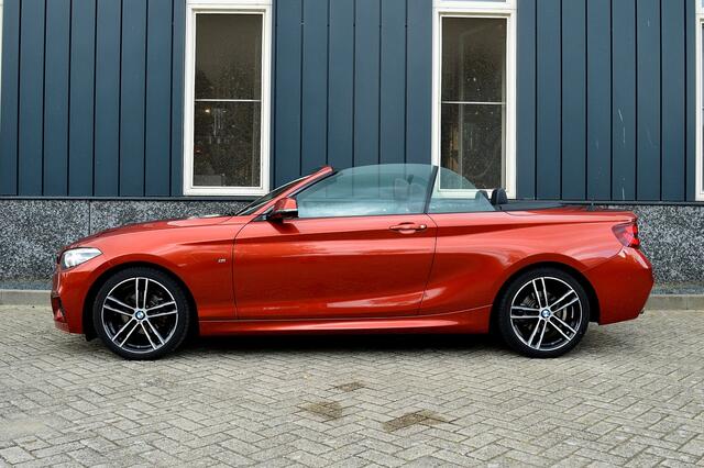 BMW 2-SERIE Cabrio 218i M-Sport High Executive Edition Rijklaarprijs-Garantie Navigatie Leder Sport interieur led camera windscherm