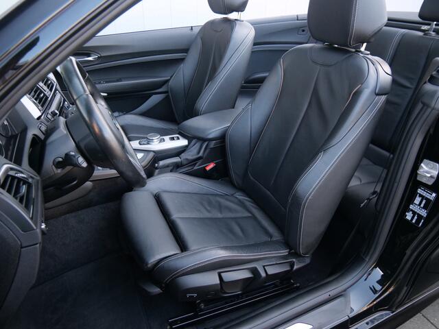 BMW 2-SERIE Cabrio 218i High Executive Edition 136 Pk Automaat Navi / DAB / M-pakket / 19 Inch / PDC