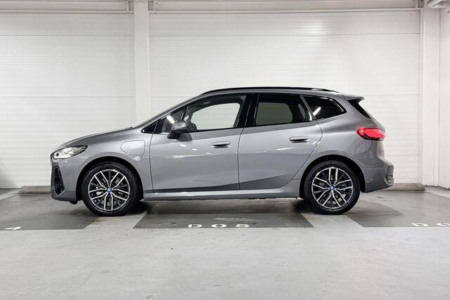 BMW 2-SERIE Active Tourer 225e xDrive M-Sport | Premium Pack | Travel Pack | Harman/Kardon | Schuif-/Kanteldak