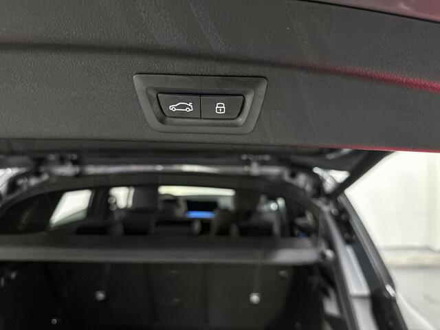 BMW 2-SERIE Active Tourer 225e xDrive M-Sport | Premium Pack | Travel Pack | Harman/Kardon | Schuif-/Kanteldak