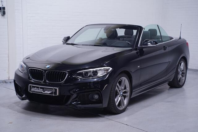 BMW 2-SERIE Cabrio 218d High Executive Leder Navi Camera Bi-Xenon PDC v+a Stoelverwarming
