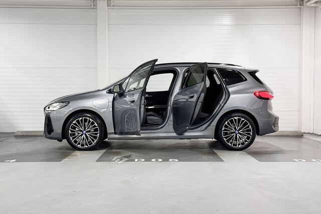 BMW 2-SERIE Active Tourer 225e xDrive | M-Sport | Premium Pack | Comfort Pack | Harman/Kardon | Comfort Access