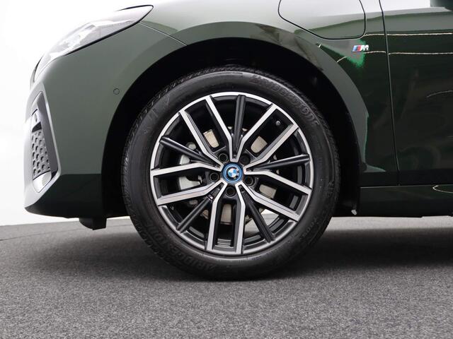 BMW 2-SERIE Active Tourer 225e xDrive M Sportpakket | Equipment Pack | Comfort Pack | Travel Pack