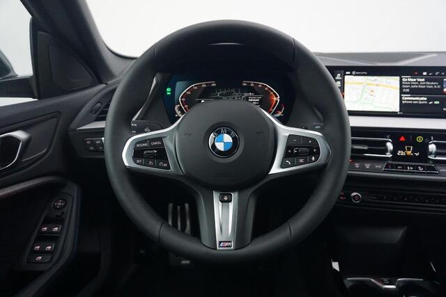 BMW 2-SERIE Gran Coupé 218i High Executive M Sport Pro / Hifi / Comfort Pack / Trekhaak / Panorama Dak / Stoel- en Stuurverwarming