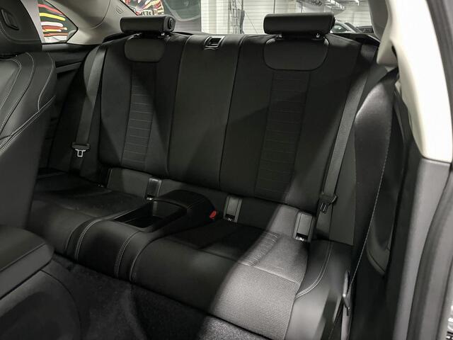 BMW 2-SERIE Coupé 220i l Harman Kardon l Panoramadak