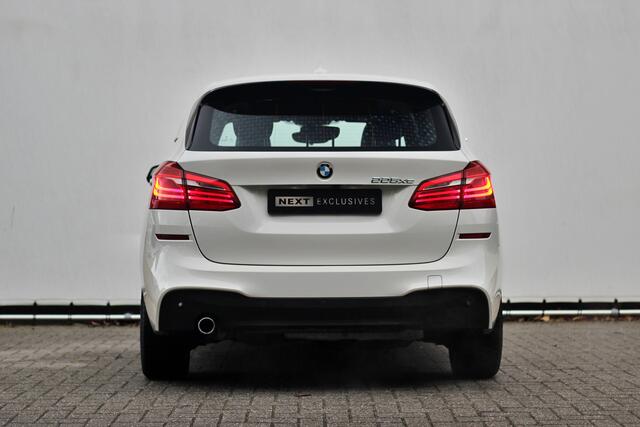 BMW 2-SERIE Active Tourer 225xe iPerformance High Executive | M-sport | Pano | Camera | LED | Nwe. Accu
