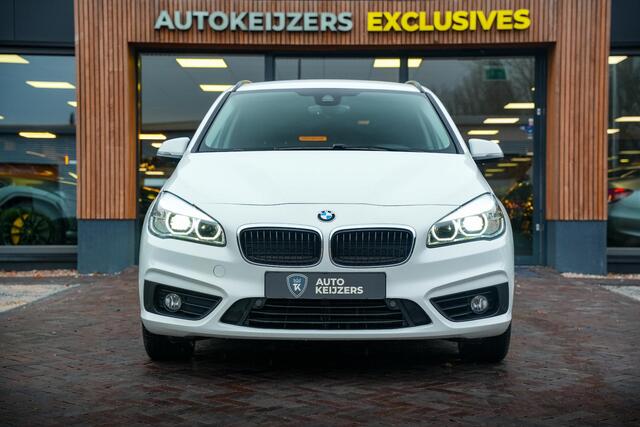 BMW 2-SERIE Active Tourer 218i Cruise Navigatie Stoelverw. PDC LED