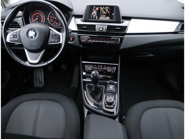 BMW 2-SERIE Active Tourer 216i Centennial Executive | Org. NL | Cruise Control
