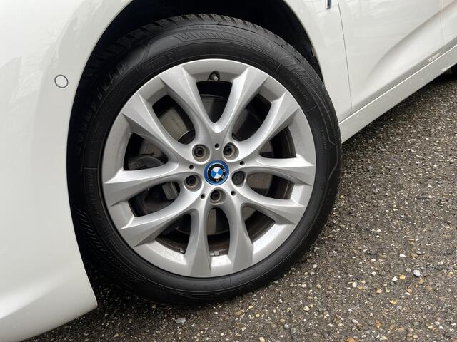 BMW 2-SERIE Active Tourer 225xe iPerformance Executive // FULL LED // ADAPTIV. CRUISE // PDC // ELEK. ACHTERKLEP // STOELVERWARMING // NAVI //