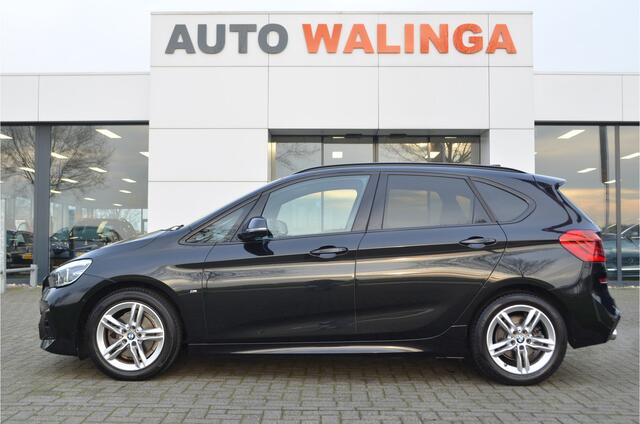 BMW 2-SERIE Active Tourer 220i Autom. M Sport Stoelverwarming Achteruitrijcamera Trekhaak afn.