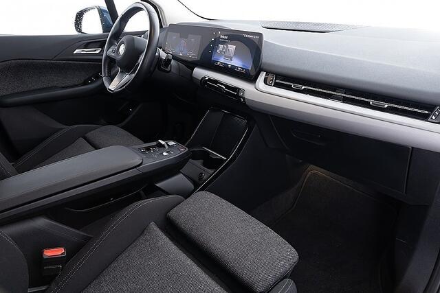BMW 2-SERIE 218 i Automaat | el. Trekhaak | LED | CAMERA | ECC .