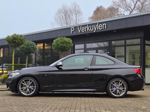 BMW 2-SERIE M240I I BTW AUTO I REST BPM â¬ 2.946,- I LEDER I SCHUIFDAK I
