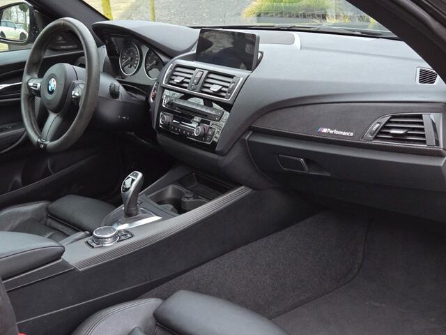 BMW 2-SERIE M240I I BTW AUTO I REST BPM â¬ 2.946,- I LEDER I SCHUIFDAK I