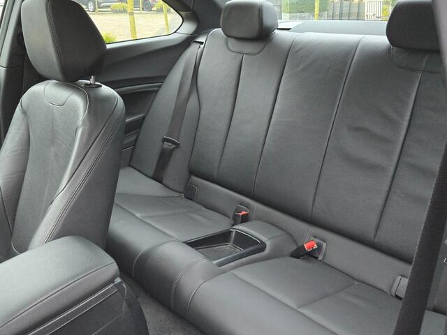 BMW 2-SERIE M240I I BTW AUTO I REST BPM â¬ 2.946,- I LEDER I SCHUIFDAK I
