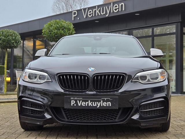BMW 2-SERIE M240I I BTW AUTO I REST BPM â¬ 2.946,- I LEDER I SCHUIFDAK I
